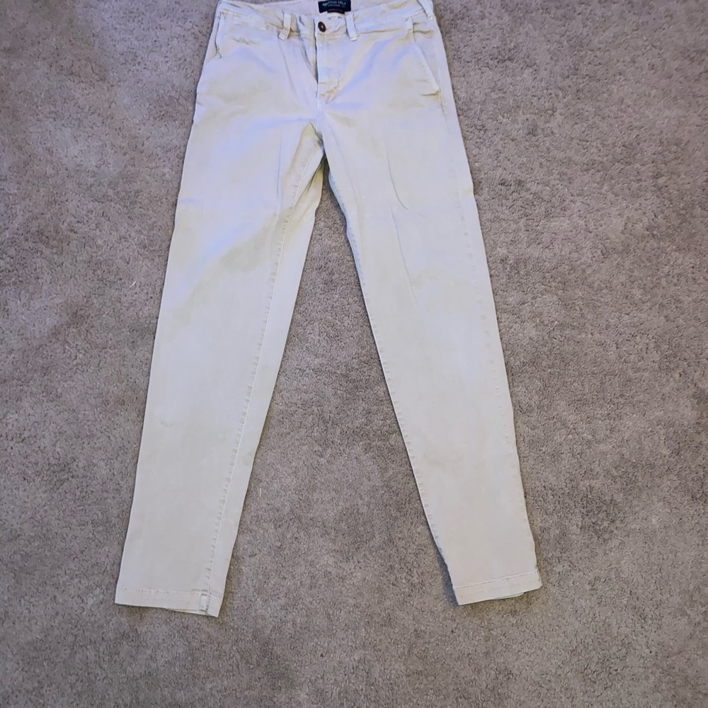 American Eagle Kahki Pants